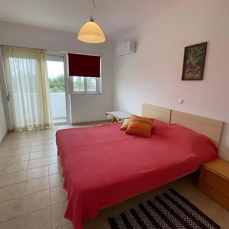 Big House Holiday home Gennadi