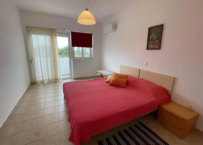 Big House Nyaraló Jenádi